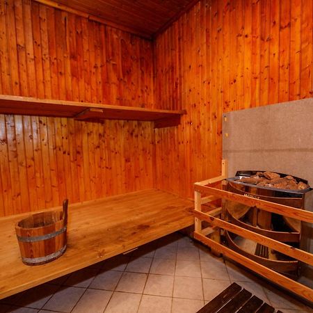 Komari Louka Nova Olesna Ngoại thất bức ảnh
