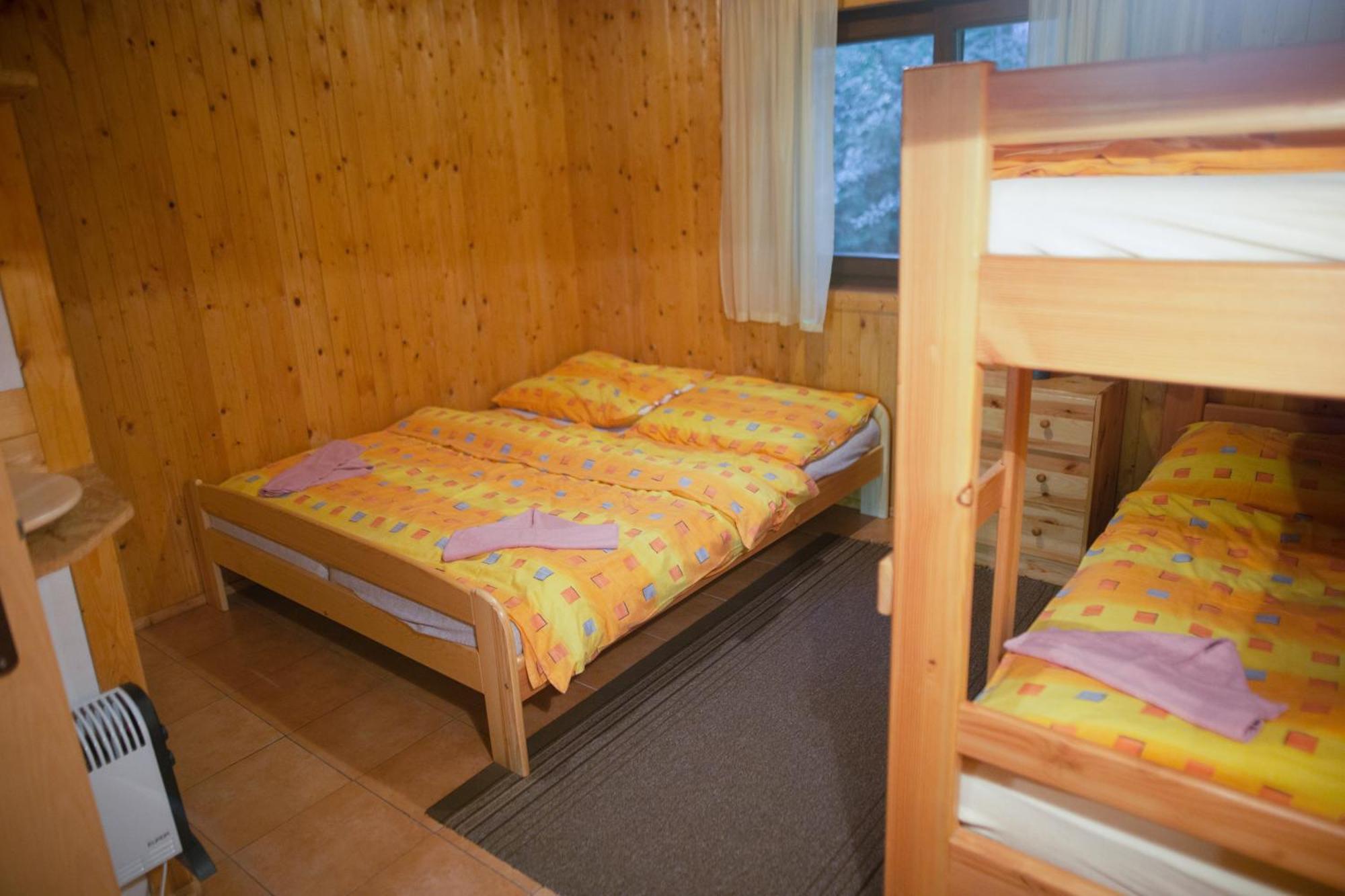 Komari Louka Nova Olesna Ngoại thất bức ảnh